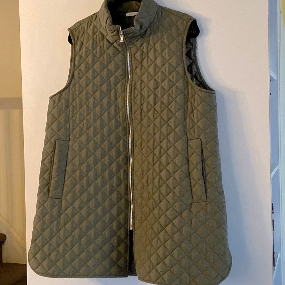 Italian quilted best Suzy star